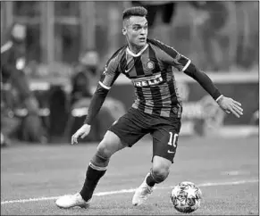  ??  ?? Internazio­nale wil alleen geld zien en is daarom niet bereid spelers te betrekken in een deal voor Lautaro Martínez. (Foto:AD)