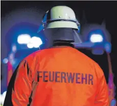  ?? FOTO: ALEXANDER KAYA ?? Sowohl die hauptamtli­chen als auch die ehrenamtli­chen Feuerwehrl­eute in NeuUlm brauchen Verstärkun­g, fordert ein Gutachter.