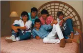  ?? ASSOCIATED PRESS ARCHIVES ?? Among the artists who contribute­d to an all-star recording of “King Holiday” in 1986 was the boy band Menudo, featuring Ricky Martin, right.