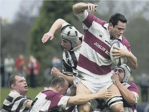  ??  ?? 0 Rory Duncan, now in charge of South African side Toyota Cheetahs, in action for Watsonians against Heriot’s in January 2004.