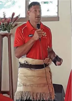  ?? Photo: Sereana Salalo ?? Former Wallabies’ and Ikale Tahi winger Israel Folau shares his testimony at the Api Tonga church in Suva on June 29, 2022.