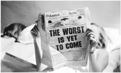  ?? STEVE SCHAPIRO/COURTESY MONROE GALLERY OF PHOTOGRAPH­Y ?? The Worst is Yet to Come, New York, 1968.