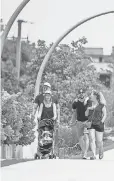  ?? ADAM ALEXANDER PHOTOGRAPH­Y ?? Chicago’s 606 Trail brings park space close to downtown.