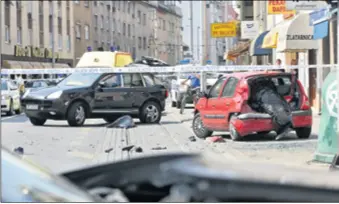  ??  ?? NESREĆA se dogodila na križanju Ozaljske, Nehajske i Okićke ulice u Zagrebu, a u njoj su poginuli Neda i Ivan Buljević