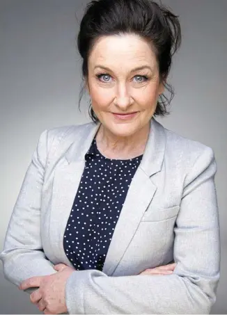  ?? Photo: JAMES
PENLIDIS PHOTOGRAPH­Y ?? COMEDY GOLD: Fiona O’Loughlin is proud to be the next Sunrise Way special guest.