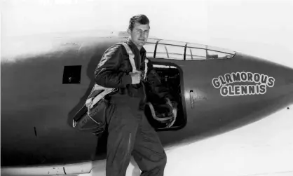  ?? Photograph: USAF/AFP/Getty Images ?? Chuck Yeager with ‘Glamorous Glennis’, the plane in which he broke the sound barrier in 1947.