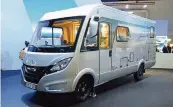  ??  ?? Hymer bietet die B-Klasse Modern Comfort sowohl als integriert­es als auch als teilintegr­iertes Reisemobil an.