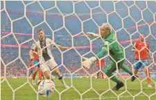  ?? REUTERS FOTO: ?? Alemania
venció por 4 goles a 2 contra Costa Rica; sin embargo su victoria no alcanzó a compensar los puntos perdidos para lograr su pase a octavos.