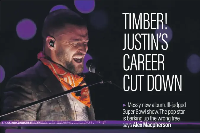  ?? EPA; USA Today Sports ?? Justin Timberlake, right and below right, has drawn criticism for his beyondthe-grave duet with Prince during his half-time show at the Super Bowl in Minneapoli­s on Sunday night