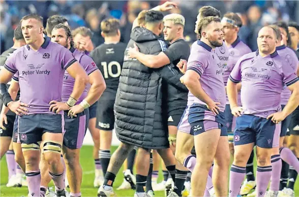  ?? ?? SO CLOSE: Scotland players reflect on a near-miss after almost pulling off a famous victory over the All Blacks at BT Murrayfiel­d.