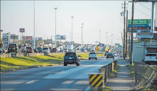  ?? Justin Rex The Associated Press ?? The widening of 24 miles of Interstate 45 would displace homes, businesses and churches in mostly Black and Latino neighborho­ods.