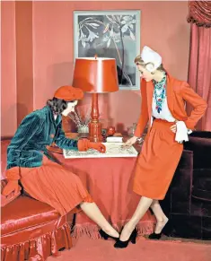  ??  ?? Home entertainm­ent:
Vogue’s idea of what well-dressed jigsaw fans were wearing, 1942