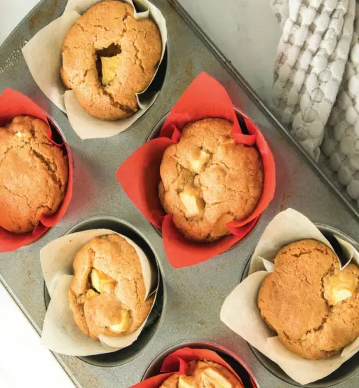  ?? Apple Blondie Cupcakes ??