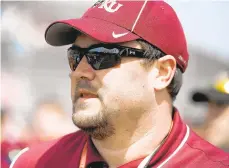  ?? CHRIS SHIPLEY/SPECIAL TO THE MORNING CALL ?? Coach Jim Clements leads 5-0 Kutztown into battle with fellow undefeated school East Stroudsbur­g.