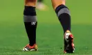 ?? Photograph: Andrew Couldridge/Action Images/Reuters ?? Arsenal played in socks picked up in the Chelsea megastore to avoid a colour clash.