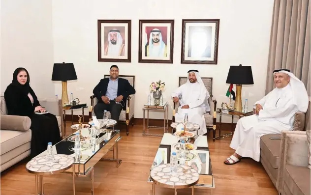  ?? ?? ↑
Top officials of both sides during a meeting in Sharjah.