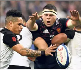  ?? (Photo AFP) ?? Pour le capitaine Guilhem Guirado et sa troupe, il est grand temps de retrouver le chemin de la victoire.