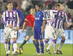  ??  ?? SORPRESA. Un solitario gol de Canobbio derrotó al Madrid en 2008.