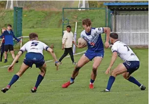  ?? Ian Nield ?? ●●James Duffy scored Mayfield’s opening try