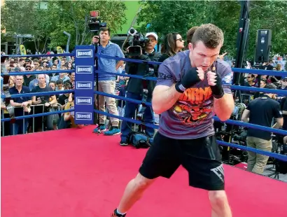  ?? AP ?? Jeff Horn trains in front of the public in a mall in Brisbane. —