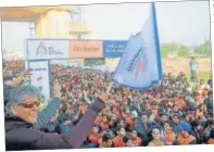  ?? DEEPAK GUPTA/HT ?? Lucknow Half City Marathon being flagged off