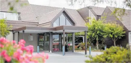  ??  ?? The Heritage Dunedin Leisure Lodge is set within two acres of gardens and comprises a 77-room hotel with conference spaces, a restaurant and bar.