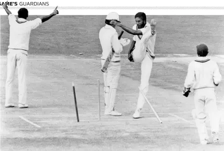  ?? THE HINDU PHOTO
LIBRARY ?? Testing patience: Frustrated over unjust umpiring, even the calm
West Indian fast bowler Michael Holding is unable to control his anger as he kicks the stumps during the rst Test match against New Zealand at Dunedin in 1980.