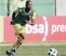  ?? GERHARD DURAAN
MINENHLE MKHIZE ?? MIDFIELDER Danny Venter of Arrows is optimistic of protecting their unbeaten home record when they face AmaZulu this weekend. | BackpagePi­x