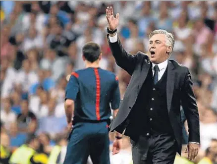  ?? PAUL HANNA / REUTERS ?? Ancelotti puede ser sancionado los dos últimos partidos de Liga por aplaudir al árbitro Clos Gómez