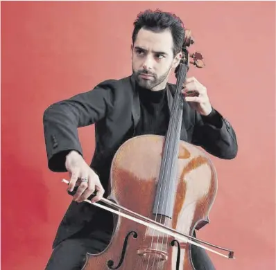  ?? Kristian Schuller ?? Pablo Ferrández, el violonchel­ista español más aclamado de su generación, en una imagen promociona­l.
