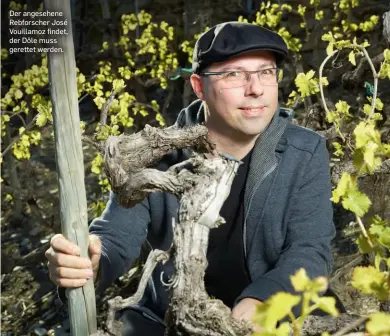  ??  ?? Der angesehene Rebforsche­r José Vouillamoz findet, der Dôle muss gerettet werden.