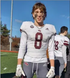  ?? CHRISTOPHE­R HURLEY — LOWELL SUN ?? Westford Academy junior Quinn Reynolds caught a pair of touchdown passes, while recovering a blocked punt for a third, in the Ghosts’ 35-10win over Acton-boxboro.