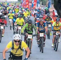  ??  ?? Se estima que participar­án más de 2,000 ciclistas nacionales e internacio­nales en la competenci­a más grande de Honduras. Deportes