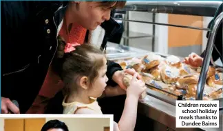  ??  ?? Children receive school holiday meals thanks to Dundee Bairns