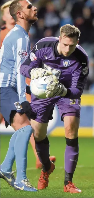  ?? Darren Quinton ?? Elliott Parish pulled off important saves for Stanley