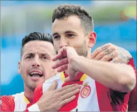  ?? FOTO: EFE ?? Stuani, celebrando un gol Destacó la importanci­a de ganar para seguir en la pelea GIRONA