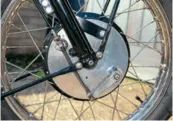  ??  ?? We’re told this is a later front brake, and that it’s an improvemen­t on the original