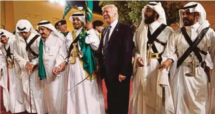  ?? FILE PICTURE ?? One can obtain an understand­ing of what is going on between countries in their welcome of political leaders such as US President Donald Trump.