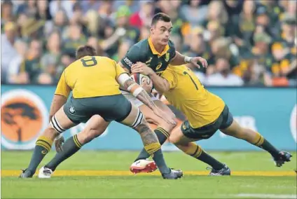  ??  ?? Serial offender: Jesse
Kriel (above) made multiple errors against the Wallabies in Bloemfonte­in. He and the Boks will have to be on the ball to counter All Black moves such as the famous Sonny Bill Williams offload (left). Photos: Johan...