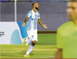  ?? Anderson Coelho ?? Paulo Rangel fez dois gols e mostrou que pode ser o dono da camisa 9 alvicelest­e