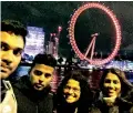  ??  ?? Namal Dias with students in London