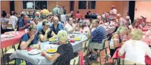  ??  ?? Repas dansant le 3 août 2018 sur la commune de Pradesd’Aubrac. Lutter contre les inégalités sociales et les blessures de l’enfance passe le plus souvent par la nécessité de bien vivre ensemble.