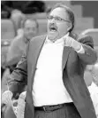  ?? CARLOS OSORIO/AP ?? Former Magic coach Stan Van Gundy, now with the Pistons, is experienci­ng his own issues with injuries in Detroit.