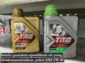  ?? ?? Selalu gunakan spesifikas­i oli yang direkomend­asikan, yakni SAE 5W-30 API Service SN/GF5, atau masih diperboleh­kan pakai 0W-20
ISTIMEWA