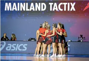  ??  ?? The Mainland Tactix have been a united group on and off the court this season.