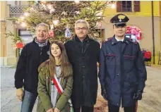  ?? FOTO: FRANCO ZANOTTI ?? In Solarolo steht jetzt ein Christbaum aus Kirchheim.