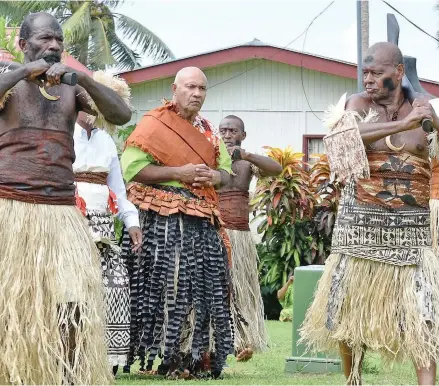  ?? Photo: Vilimoni Vaganalau ?? Roko Tui Bau Ratu Timoci Tavanavanu­a being escorted by Bati (iTaukei warriors) clan on Bau Island for his installati­on on October 28, 2017.