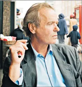  ?? PHOTO:TOM CRAIG AT BILL CHARLES ?? Martin Amis: strengths undermined by cliché and soft-core pornograph­y