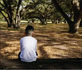  ?? EVA MARIE UZCATEGUI — THE NEW YORK TIMES ?? Ricardo, an immigrant from Honduras, at a park in Hollywood, Fla., on Feb. 17.