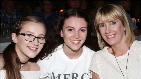  ??  ?? Pictured at the Midsummer Cabaret in aid of the Irish Pilgrimage Trust in The Riverbank House Hotel on Thursday night were Aoife Goodison (who also performed at the concert), Niamh Goodison and Emma Goodison.